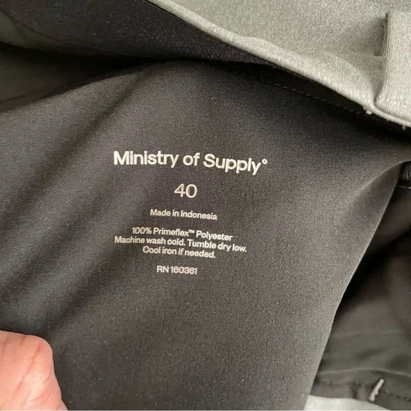 Ministry of Supply Men’s Kinetic Pant Gray 40x36 Tall New Tapered Fit